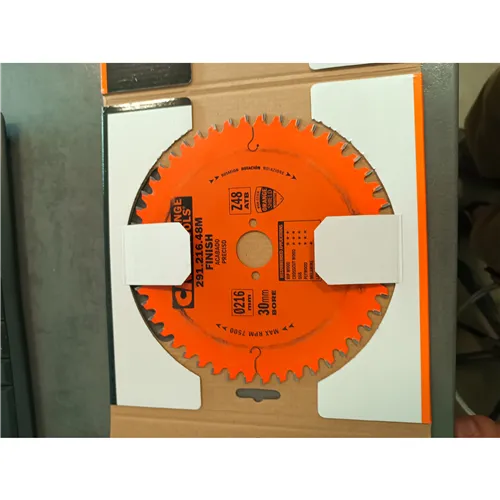 CMT Industrial Körfűrészlap elektromos szerszámokhoz univerzális - D216x2,8 d30 Z48 HW -5°Neg (Használt)