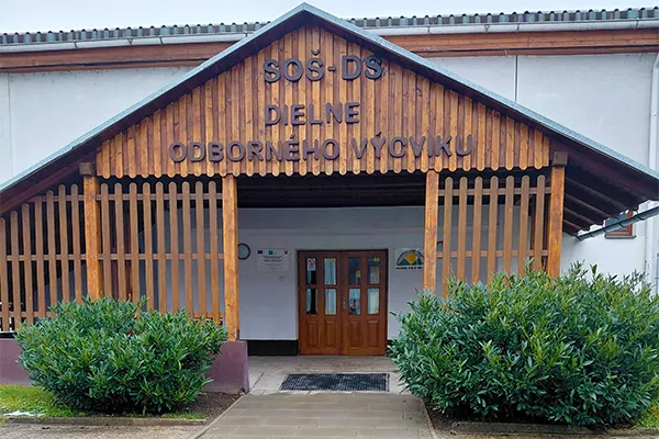 Szármaró készletet adományoztunk a Krásno nad Kysu...